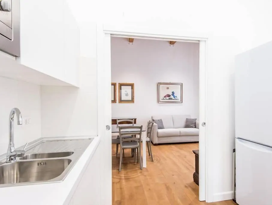 Trastevere Luxury Bright Apartment Roma