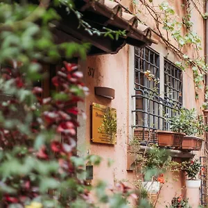 Domus Tiberina Hotell