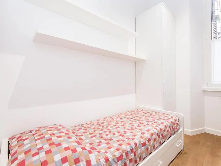 Trastevere Luxury Bright Apartment Rome Italy