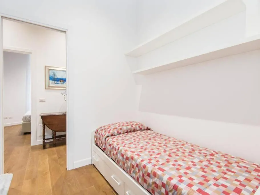 Trastevere Luxury Bright Apartment Rome