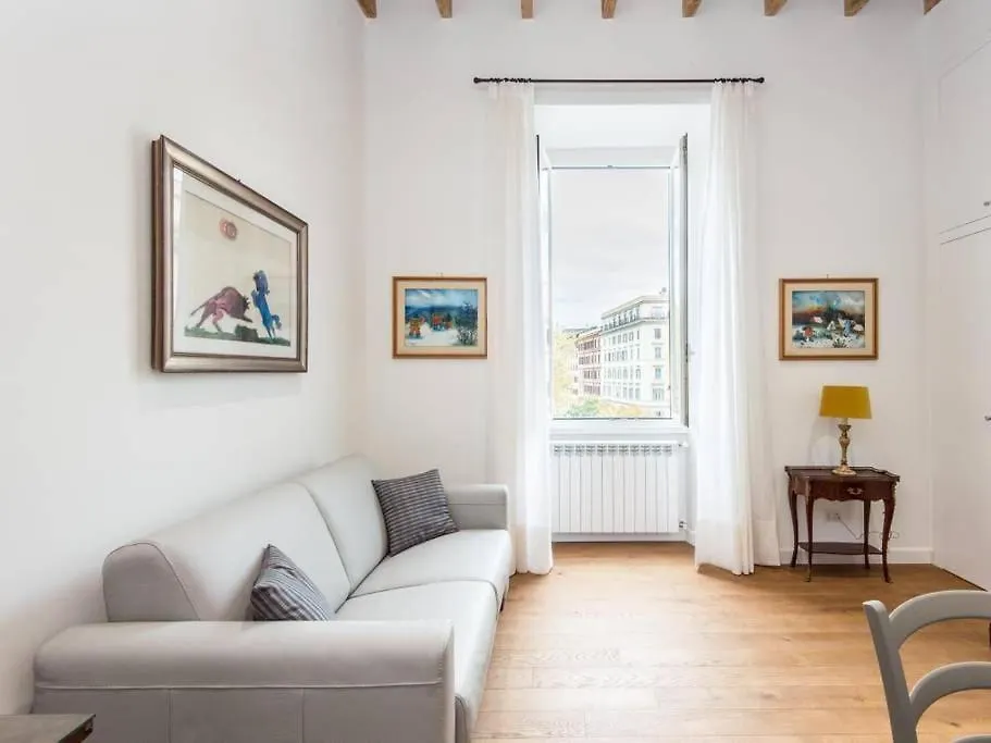Trastevere Luxury Bright Apartment Rome